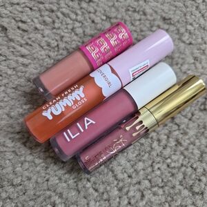 Lip bundle fKylie, Ilia, Covergirl and Juvias place